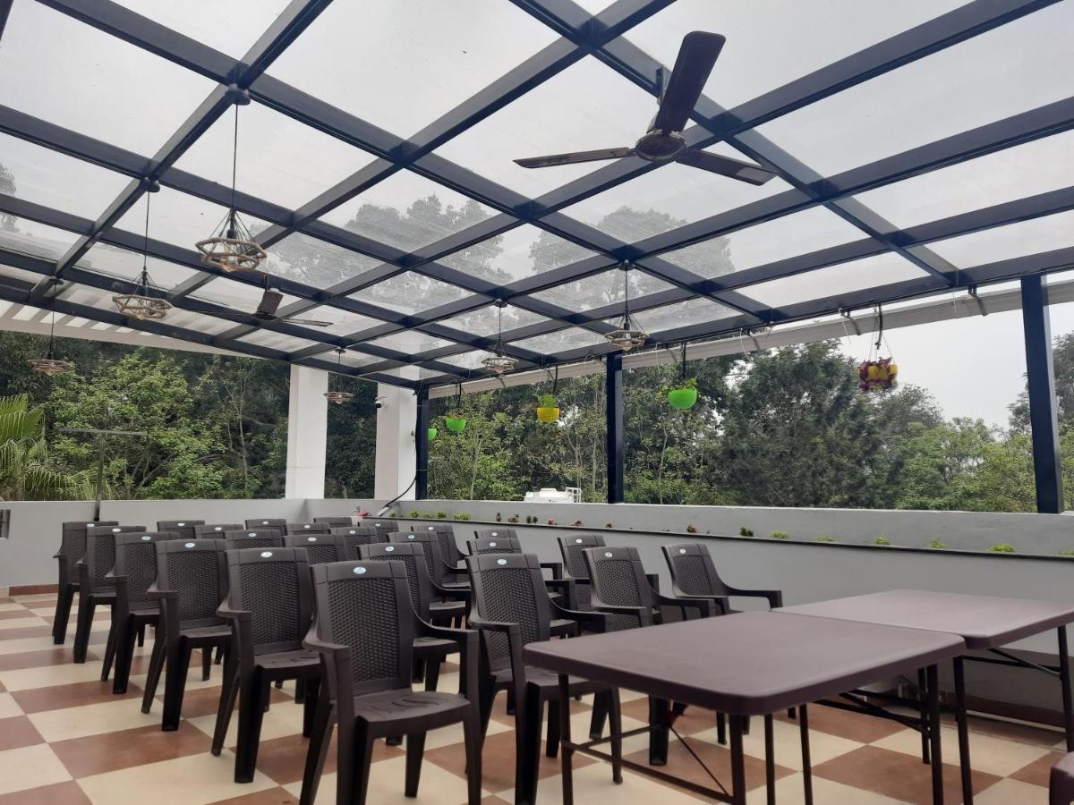 Melody Inn Luxury Home Stay 예르카우드 외부 사진