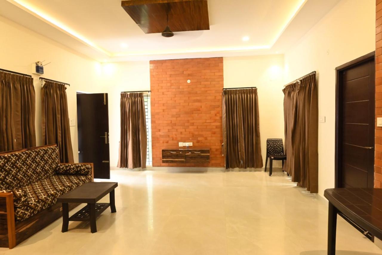 Melody Inn Luxury Home Stay 예르카우드 외부 사진