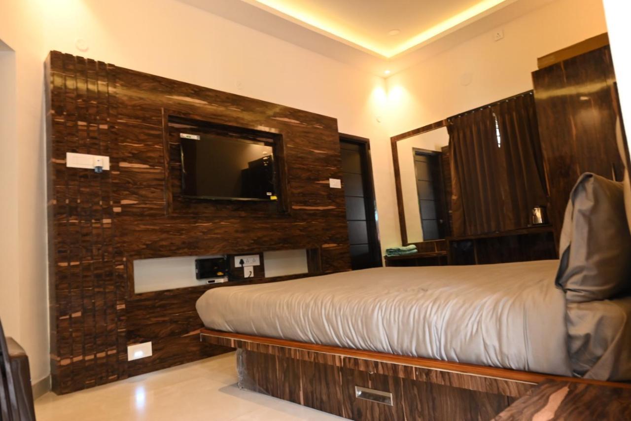 Melody Inn Luxury Home Stay 예르카우드 외부 사진